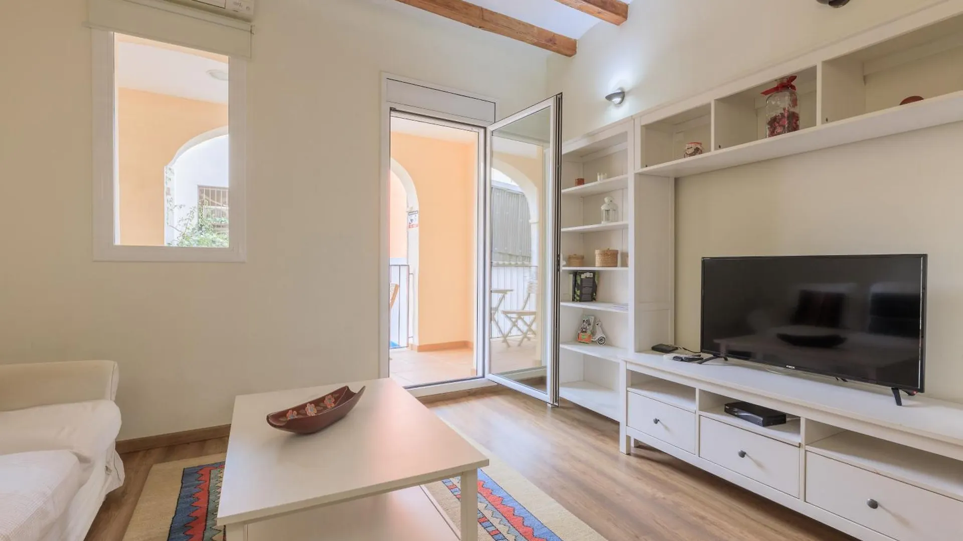 Housalia Gracia Barcelona Apartment